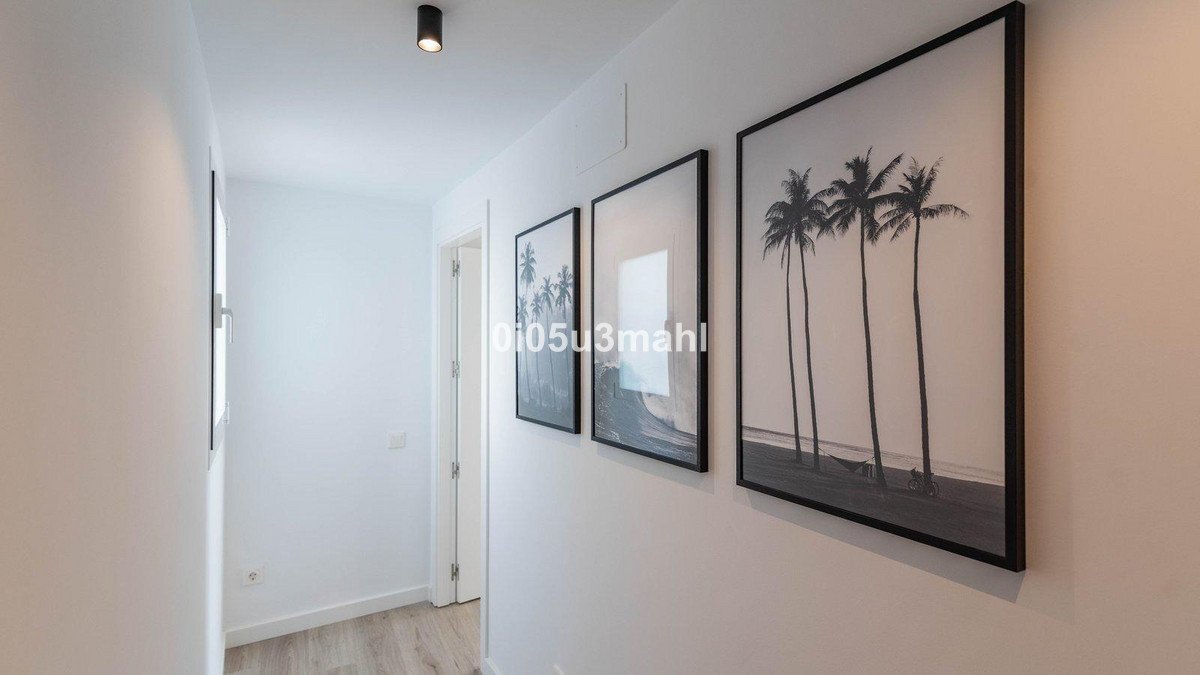 3 Bed Middle Floor Apartment in Rincón de la Victoria