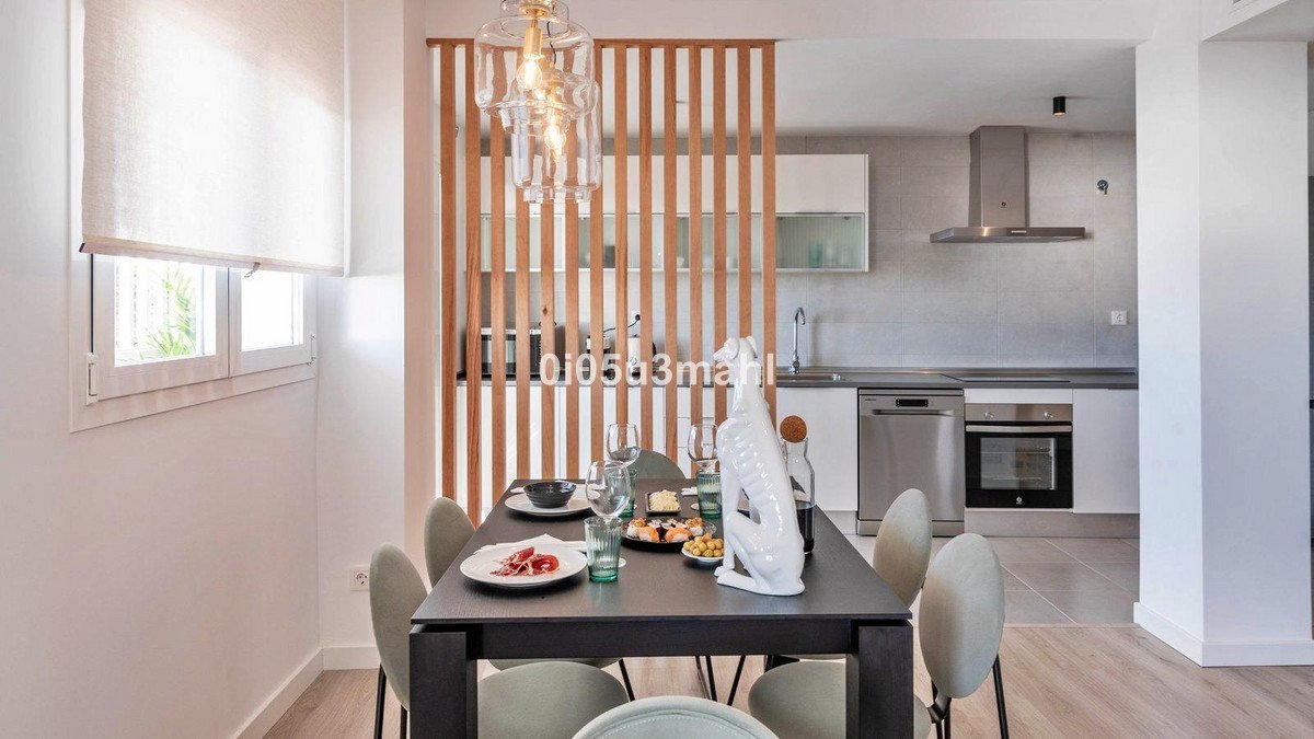 3 Bed Middle Floor Apartment in Rincón de la Victoria