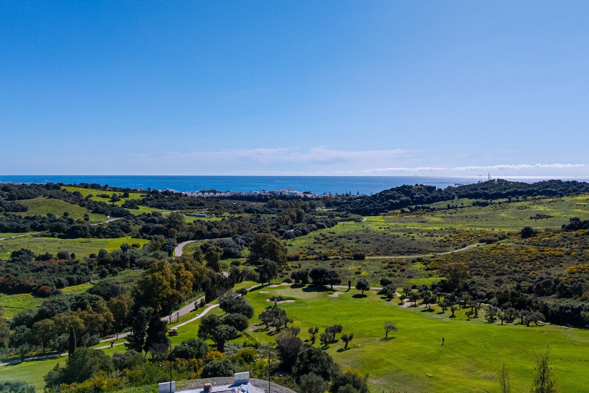 2 Bed Penthouse Duplex in Estepona