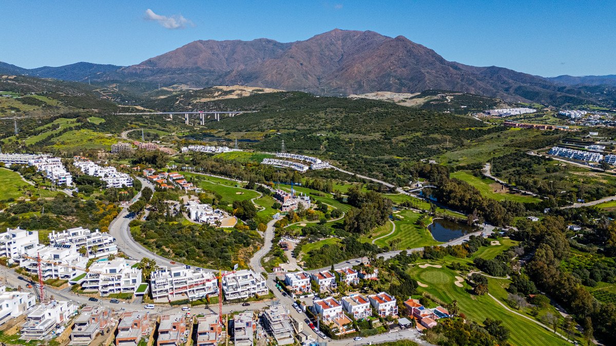 2 Bed Penthouse Duplex in Estepona