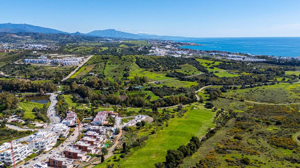 2 Bed Penthouse Duplex in Estepona
