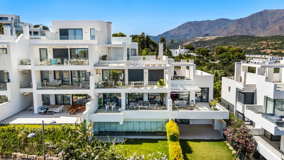 2 Bed Penthouse Duplex in Estepona