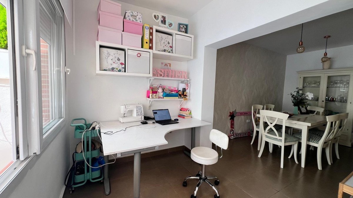 3 Bed Semi-Detached House in Benalmadena Costa