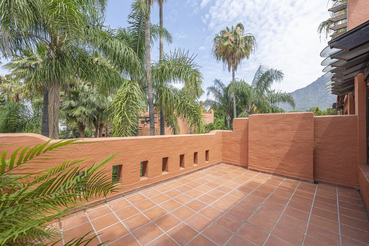 3 Bed Townhouse in The Golden Mile
