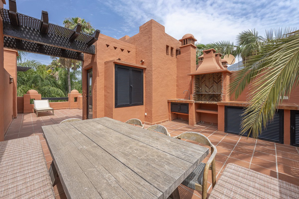 3 Bed Townhouse in The Golden Mile