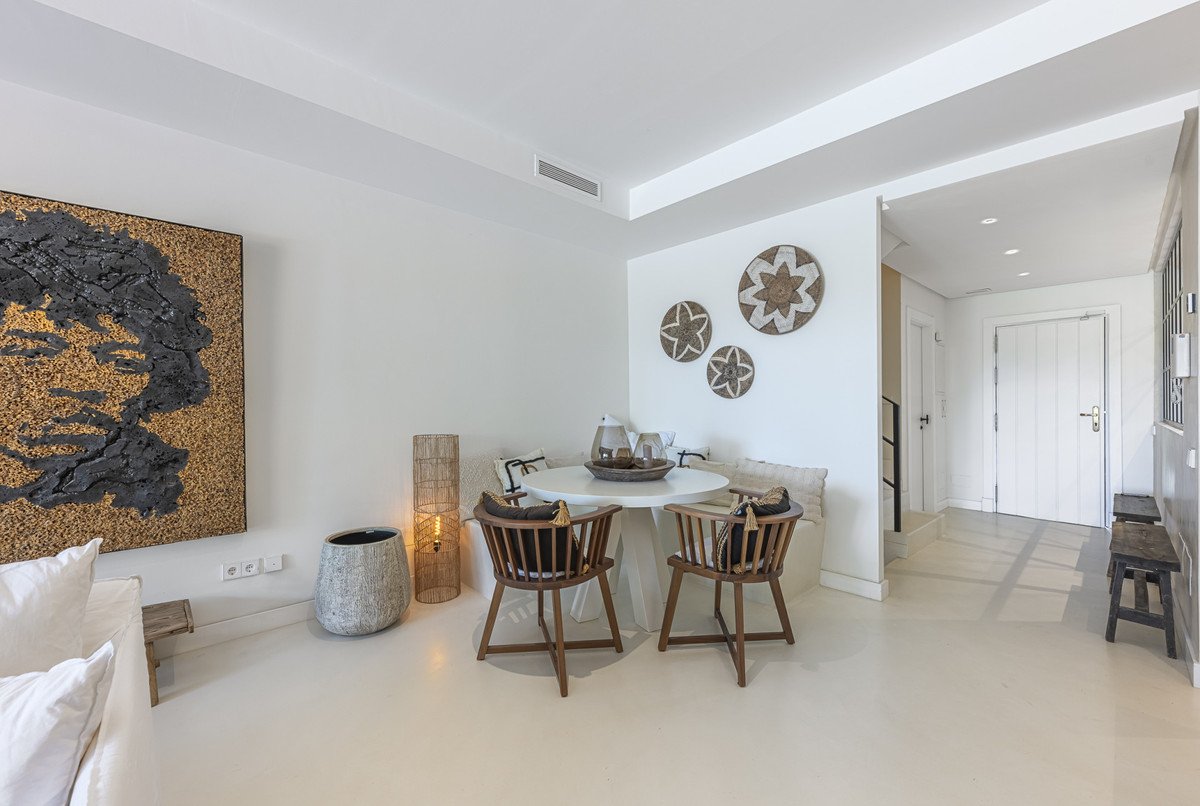 3 Bed Townhouse in The Golden Mile