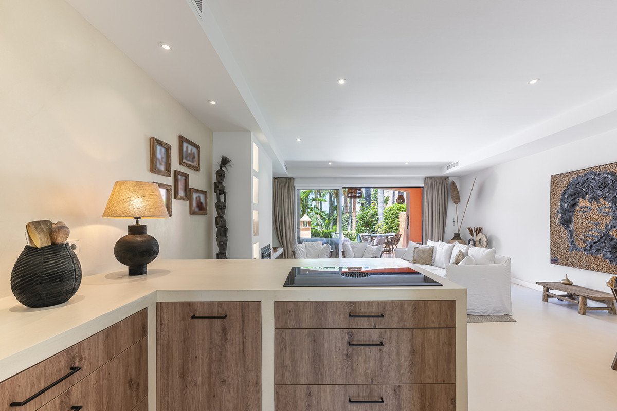 3 Bed Townhouse in The Golden Mile