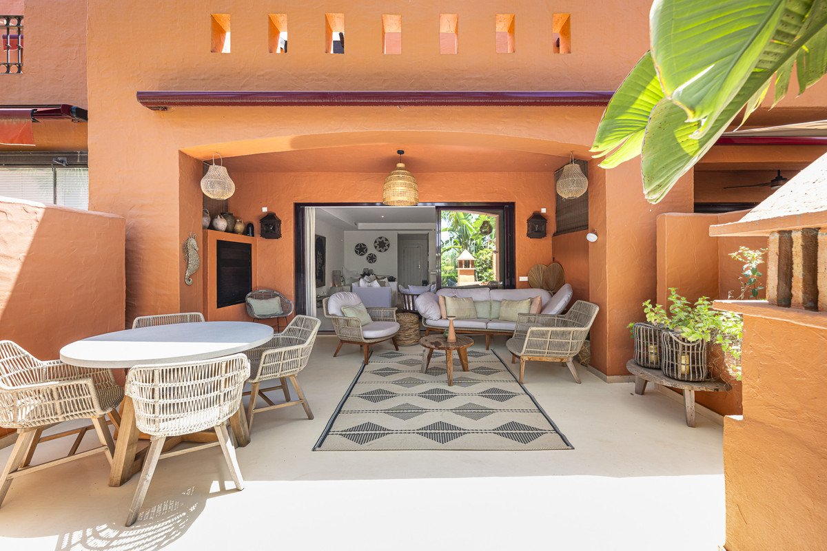 3 Bed Townhouse in The Golden Mile