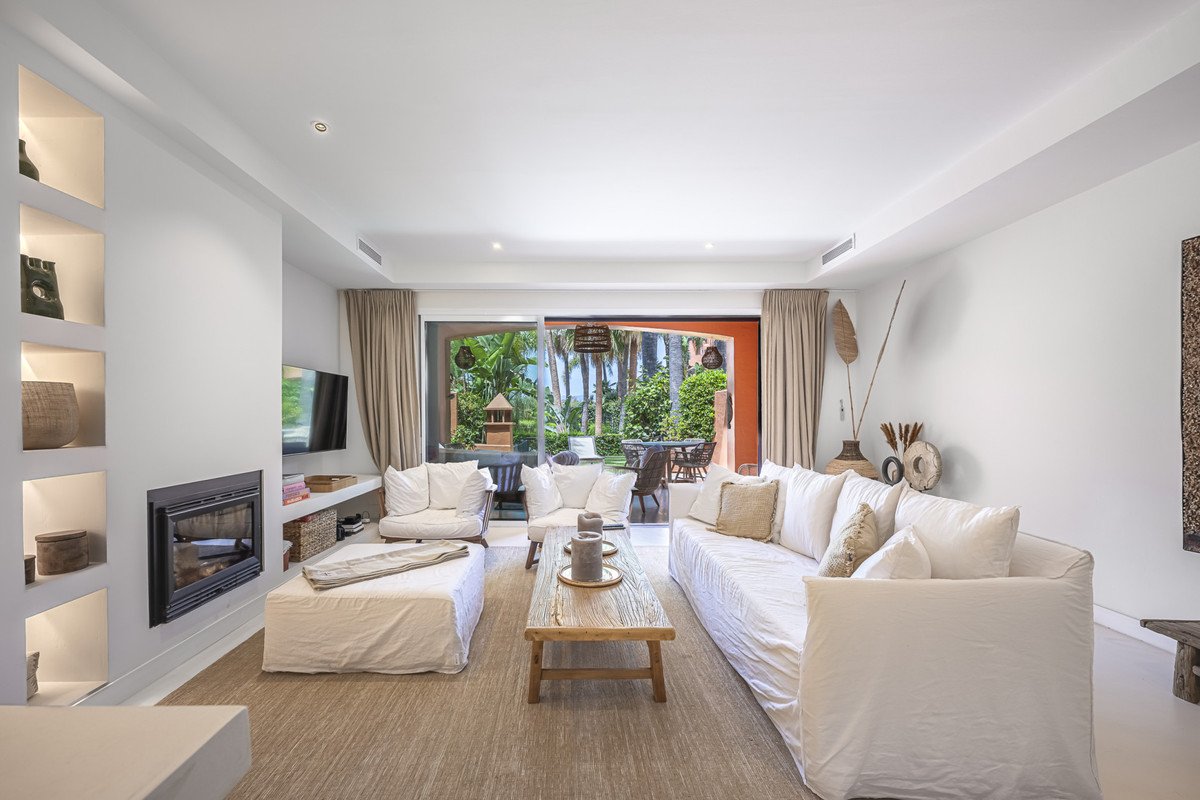 3 Bed Townhouse in The Golden Mile