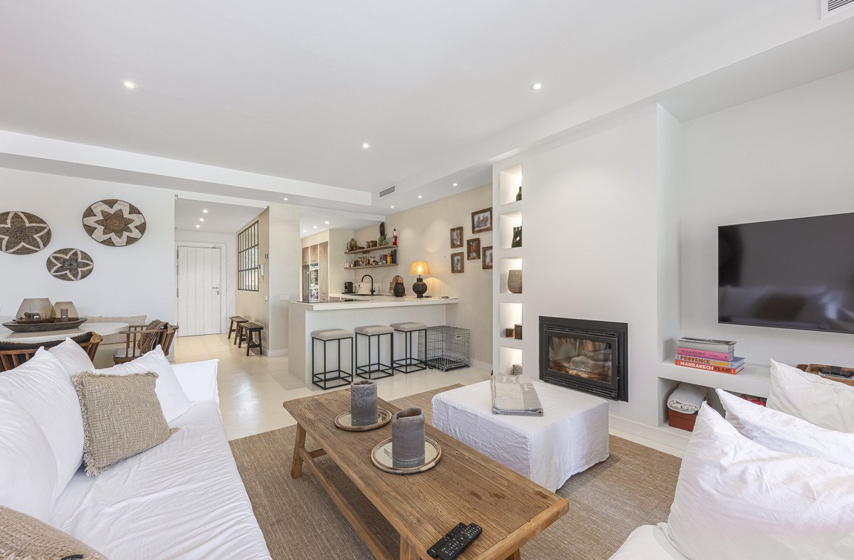 3 Bed Townhouse in The Golden Mile