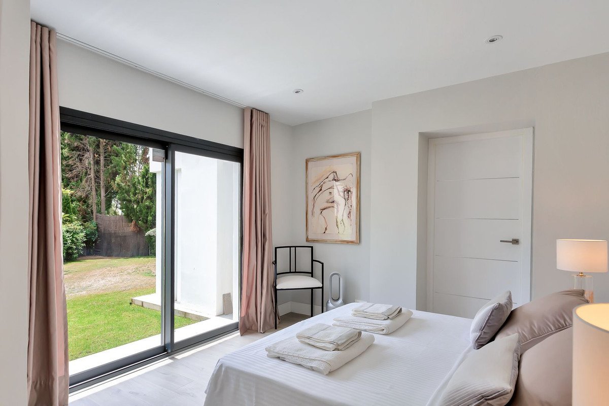 4 Bed Detached Villa in El Rosario