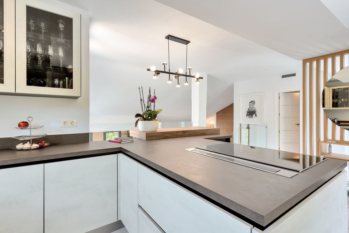 4 Bed Detached Villa in El Rosario