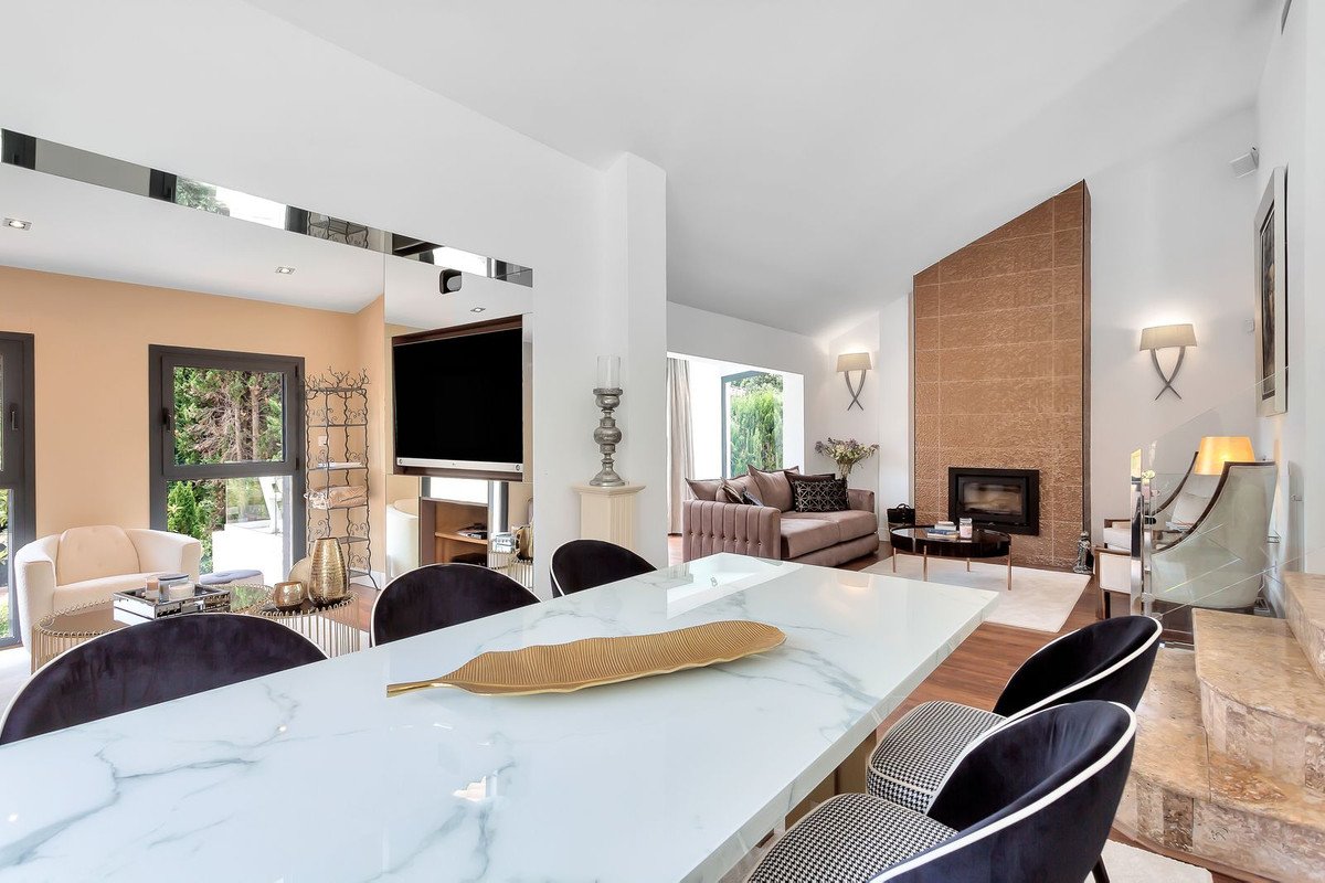 4 Bed Detached Villa in El Rosario