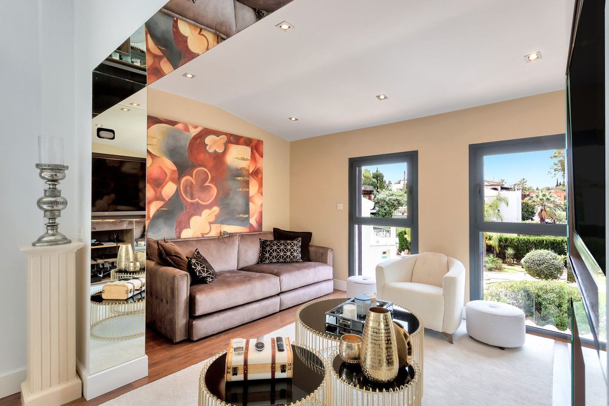 4 Bed Detached Villa in El Rosario