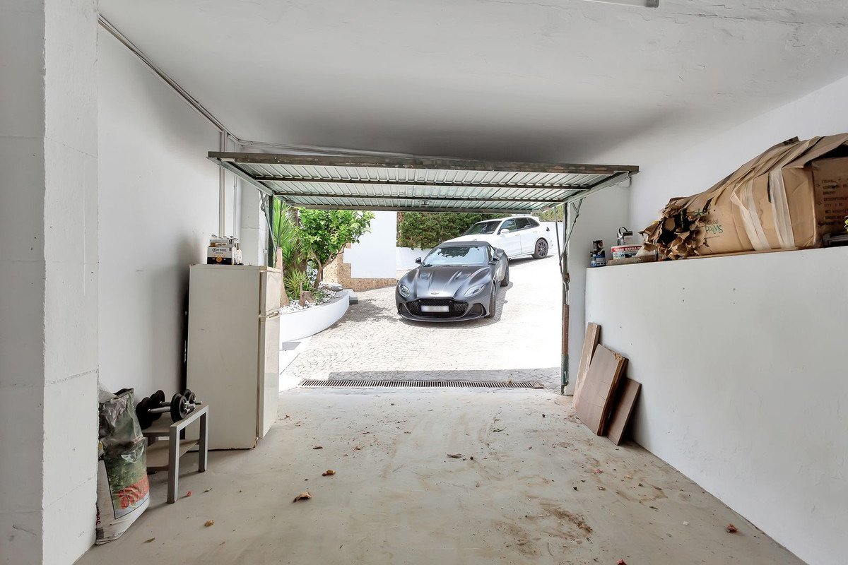4 Bed Detached Villa in El Rosario
