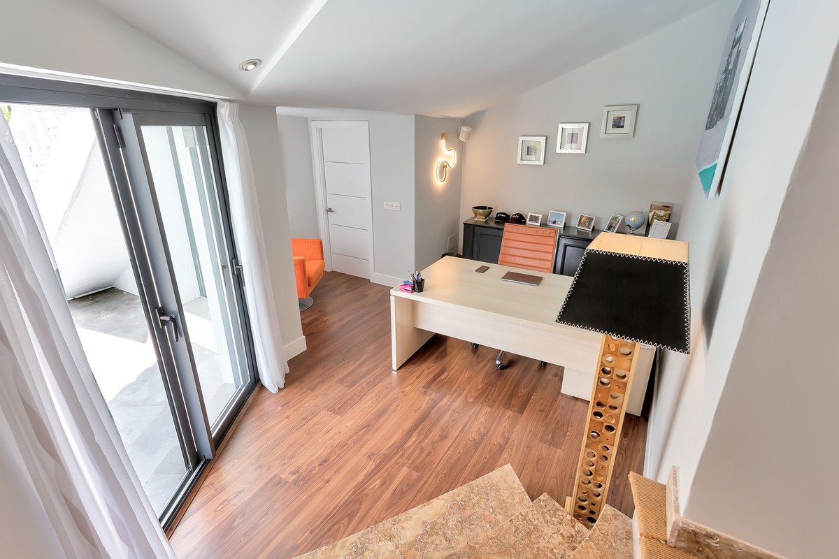 4 Bed Detached Villa in El Rosario