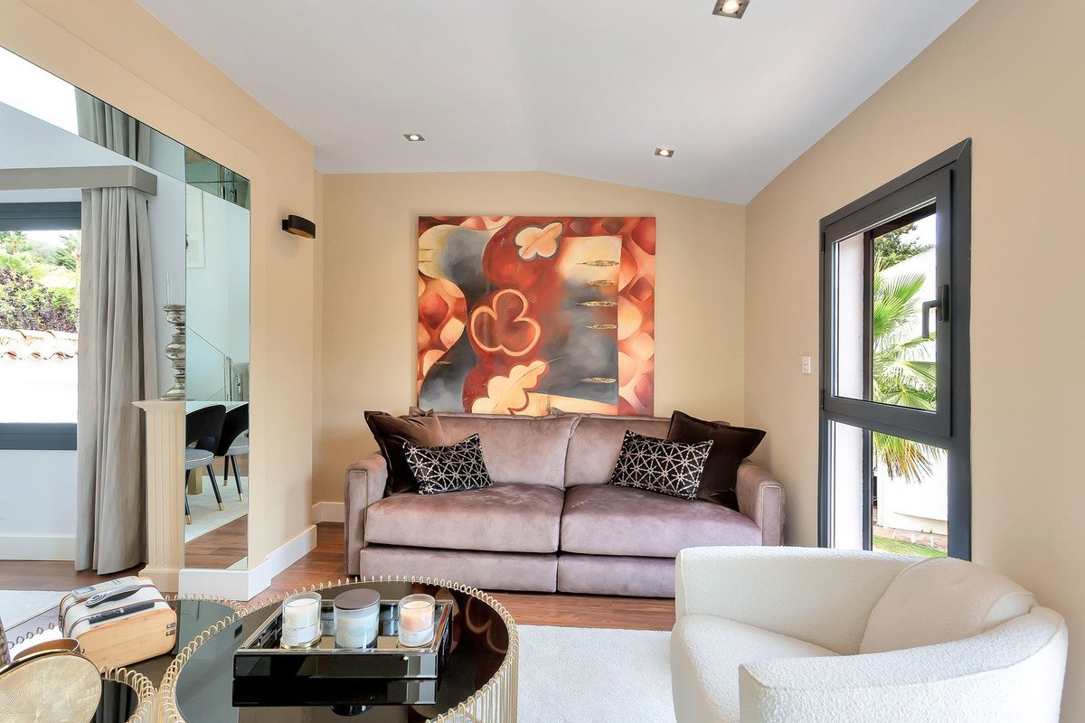 4 Bed Detached Villa in El Rosario