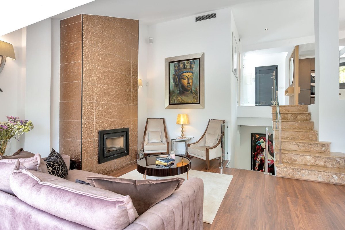 4 Bed Detached Villa in El Rosario