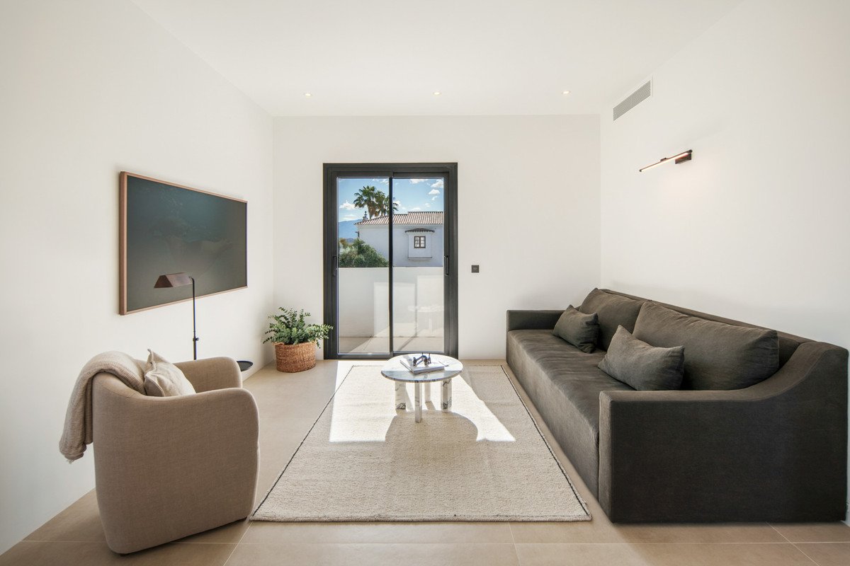 5 Bed Detached Villa in Benahavís