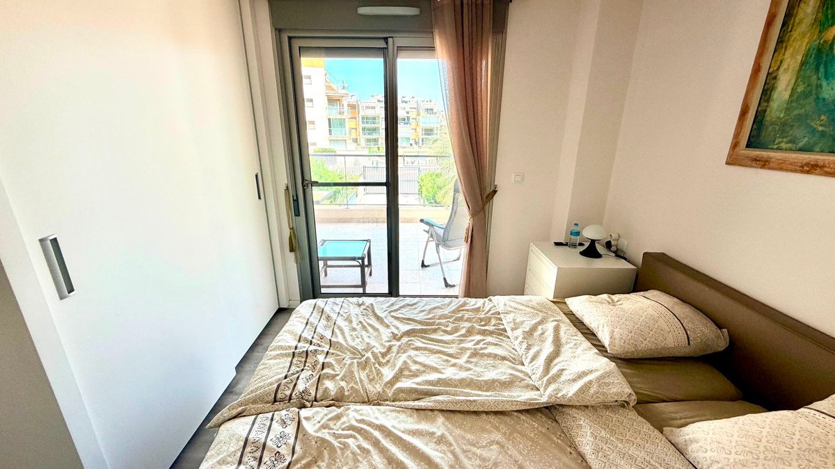 2 Bed Ground Floor Apartment in La Zenia