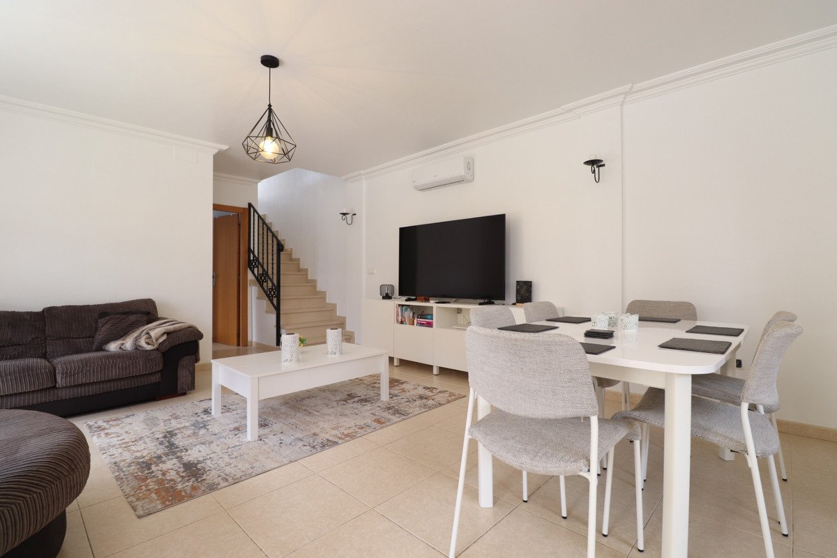 3 Bed Semi-Detached House in Los Montesinos