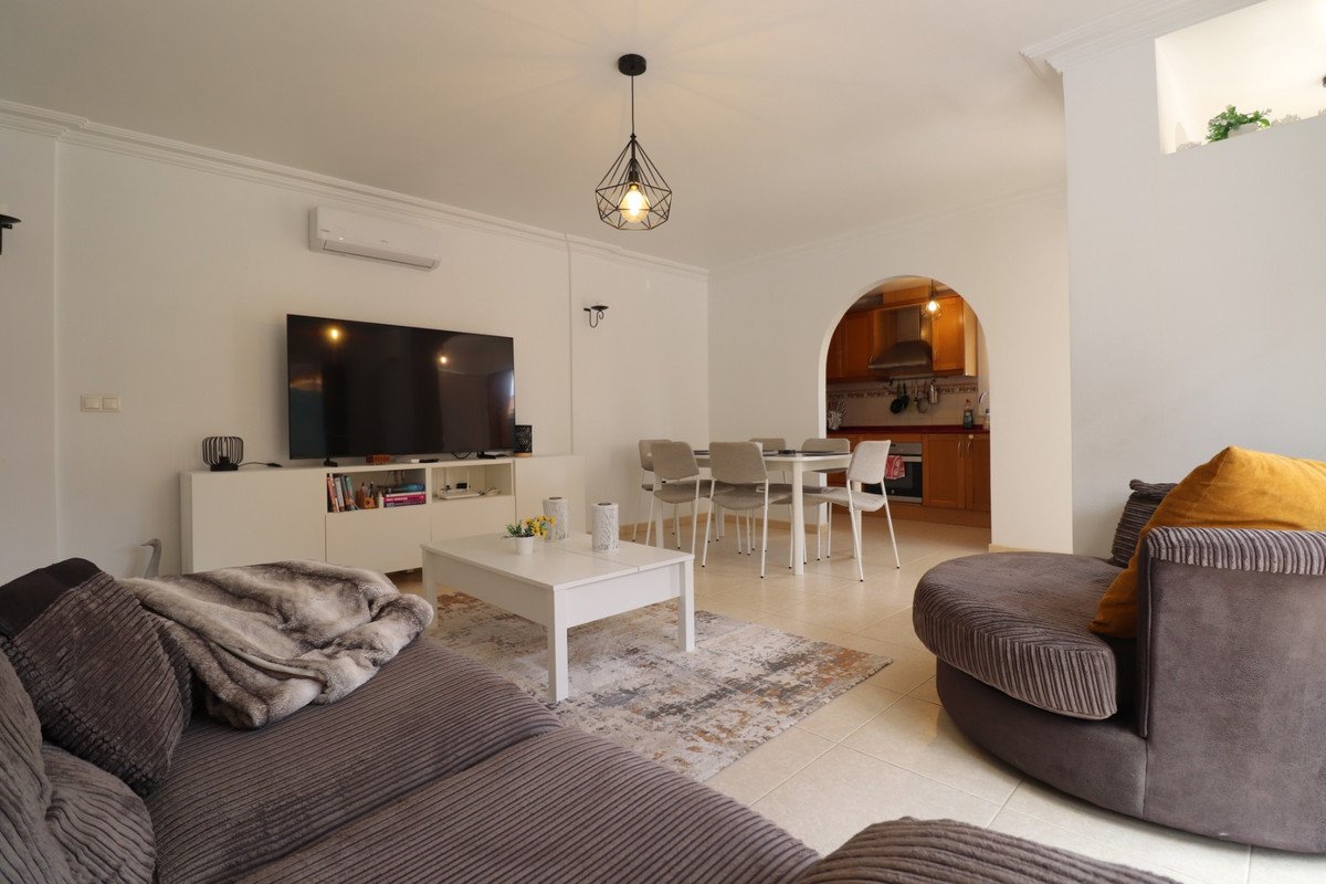 3 Bed Semi-Detached House in Los Montesinos