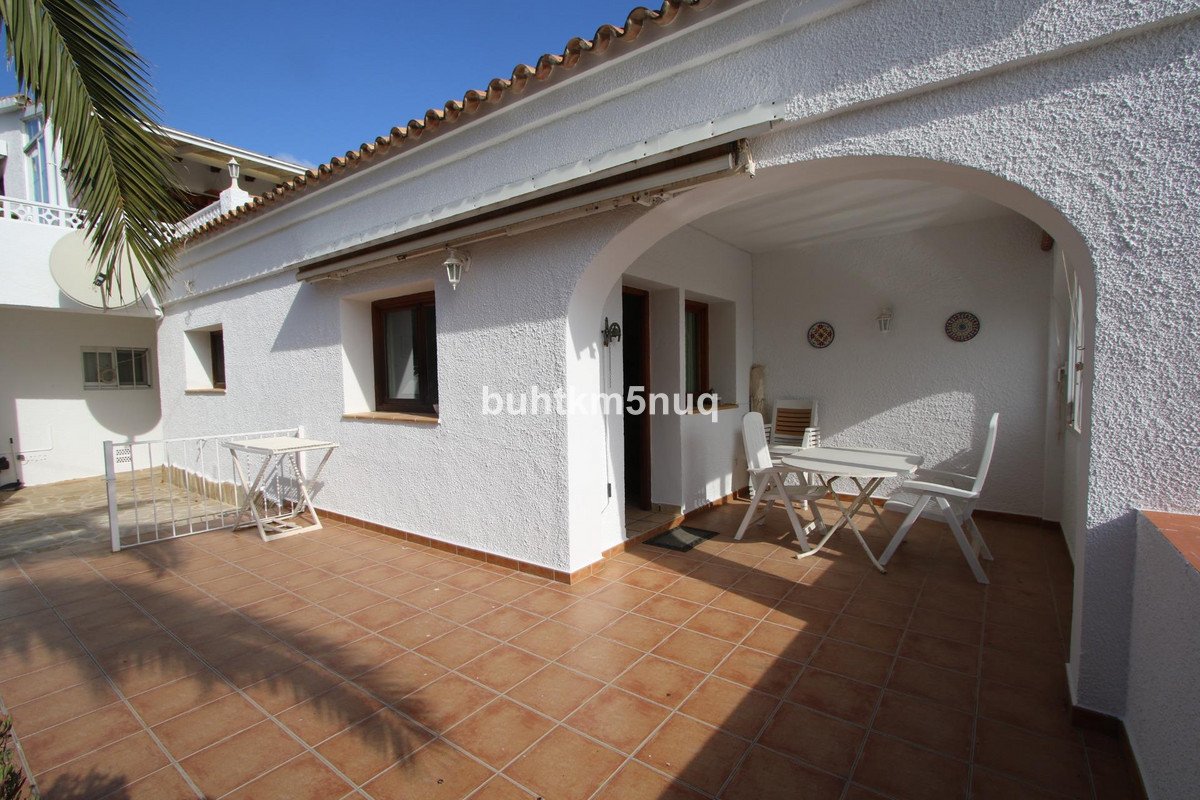 6 Bed Detached Villa in Calpe