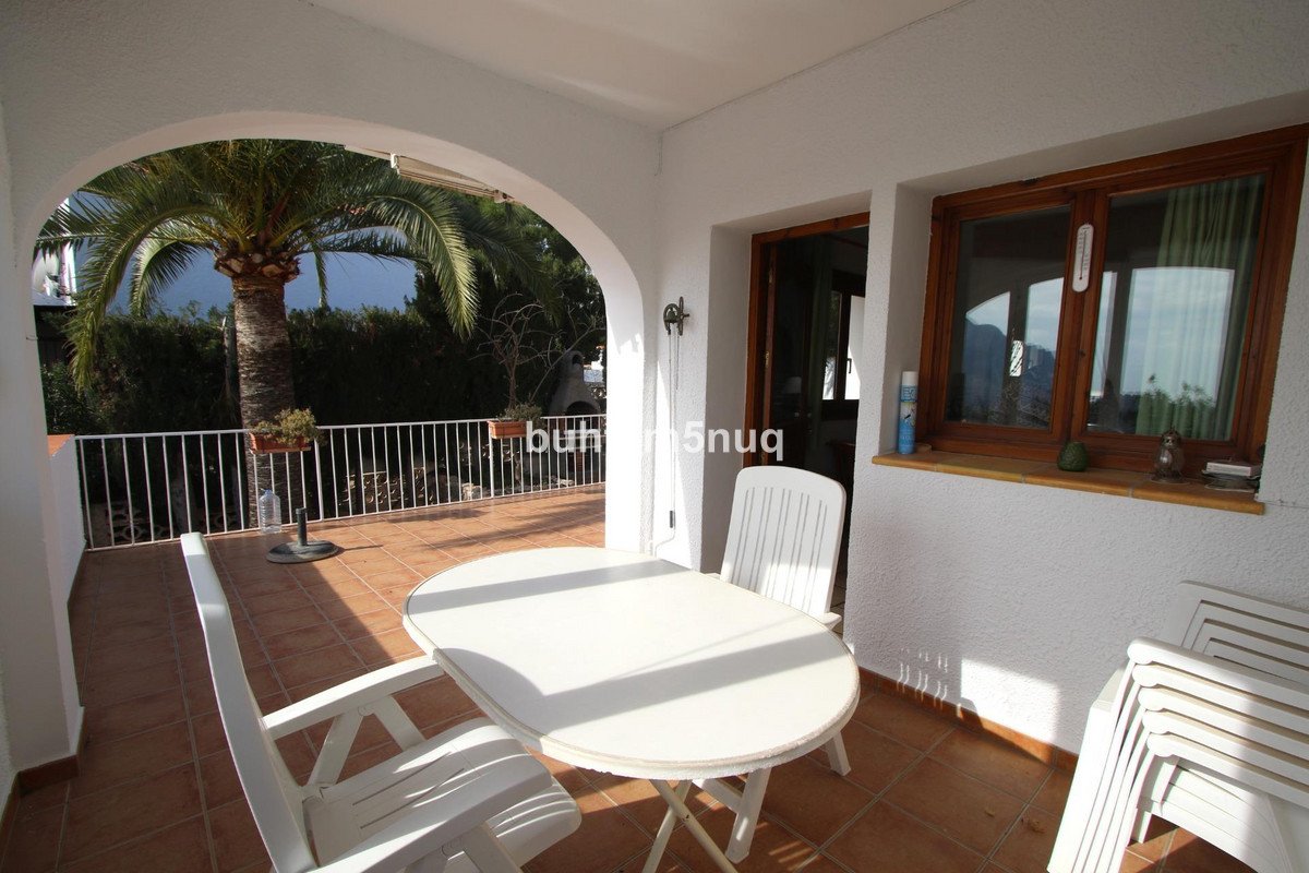 6 Bed Detached Villa in Calpe