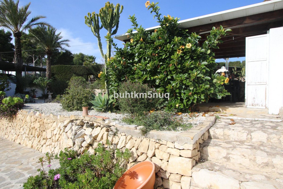6 Bed Detached Villa in Calpe