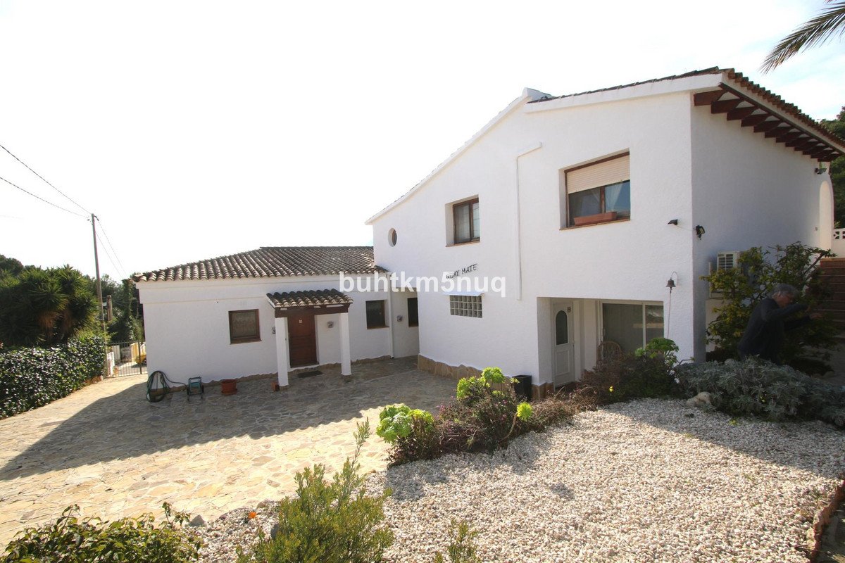 6 Bed Detached Villa in Calpe