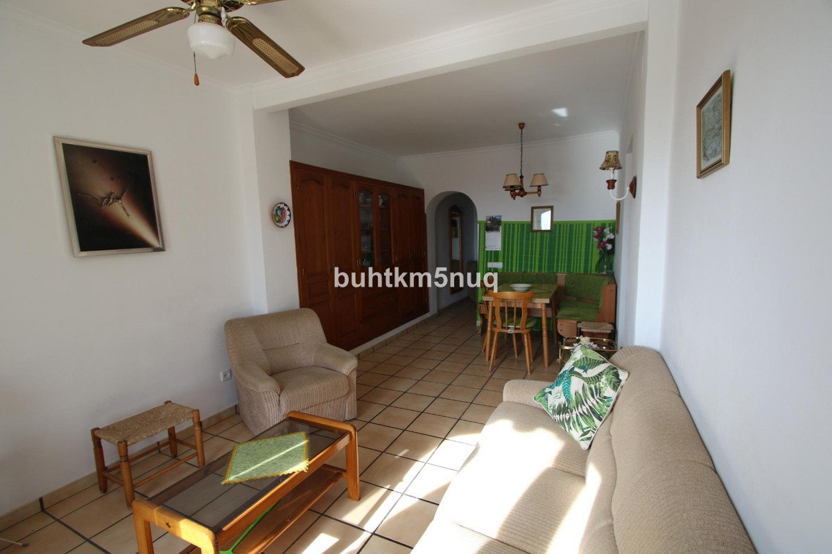 6 Bed Detached Villa in Calpe