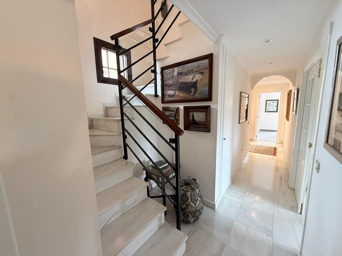 4 Bed Penthouse Duplex in Hacienda del Sol
