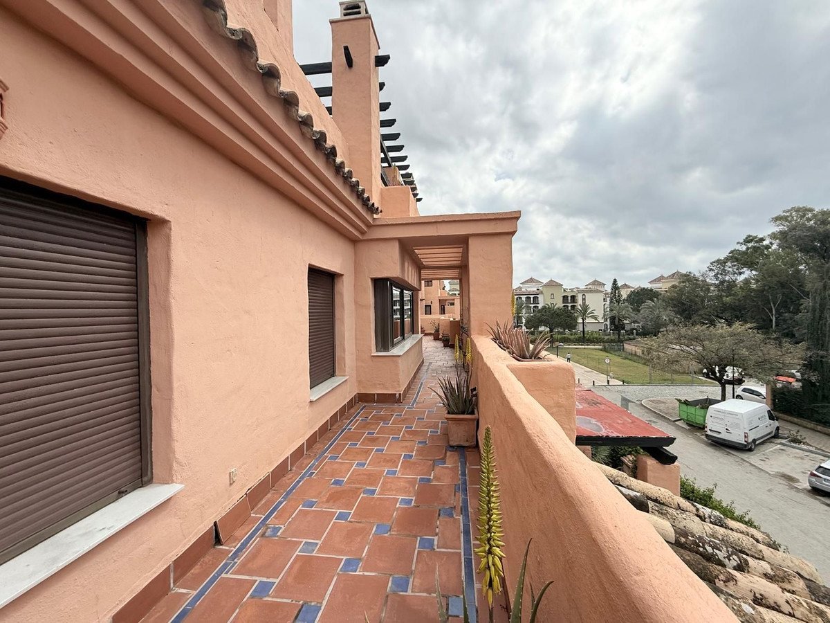 4 Bed Penthouse Duplex in Hacienda del Sol