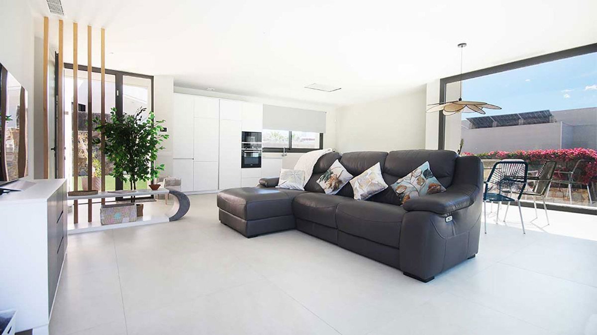 3 Bed Detached Villa in Las Colinas Golf