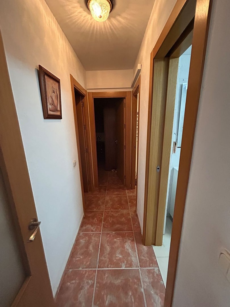 3 Bed Middle Floor Apartment in Las Lagunas