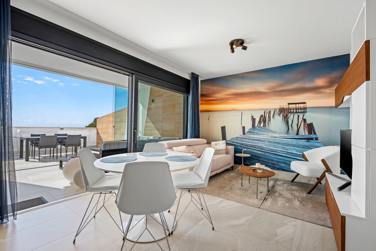 2 Bed Ground Floor Apartment in Villamartin