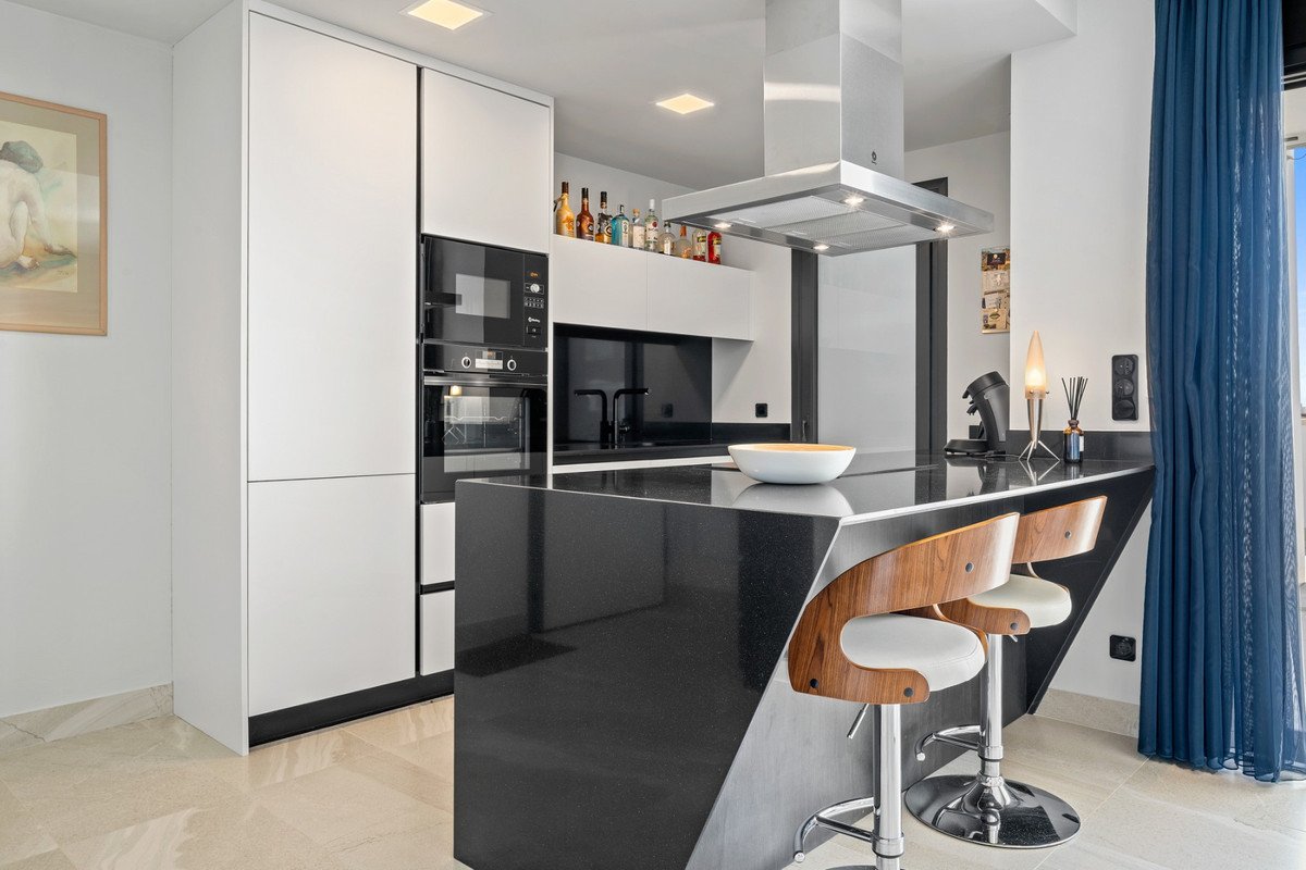 2 Bed Ground Floor Apartment in Villamartin