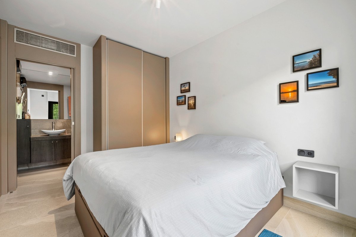 2 Bed Ground Floor Apartment in Villamartin
