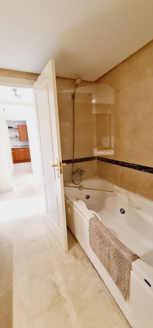 1 Bed Ground Floor Apartment in Marbella