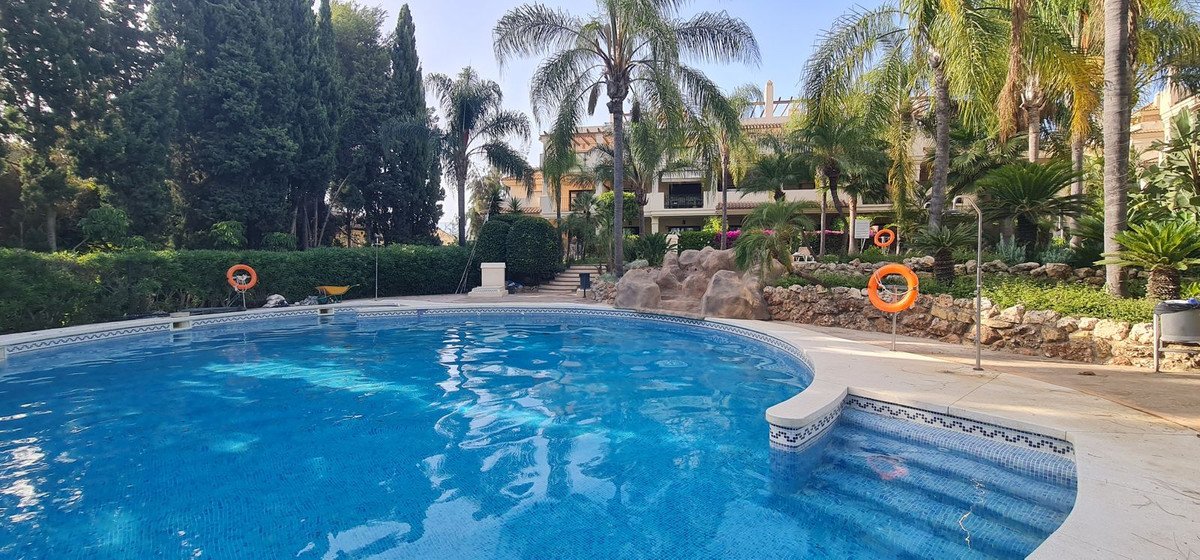 1 Bed Ground Floor Apartment in Marbella