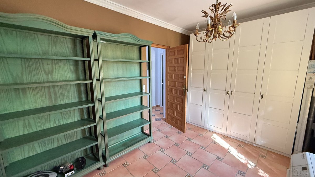 4 Bed Finca - Cortijo in Coín