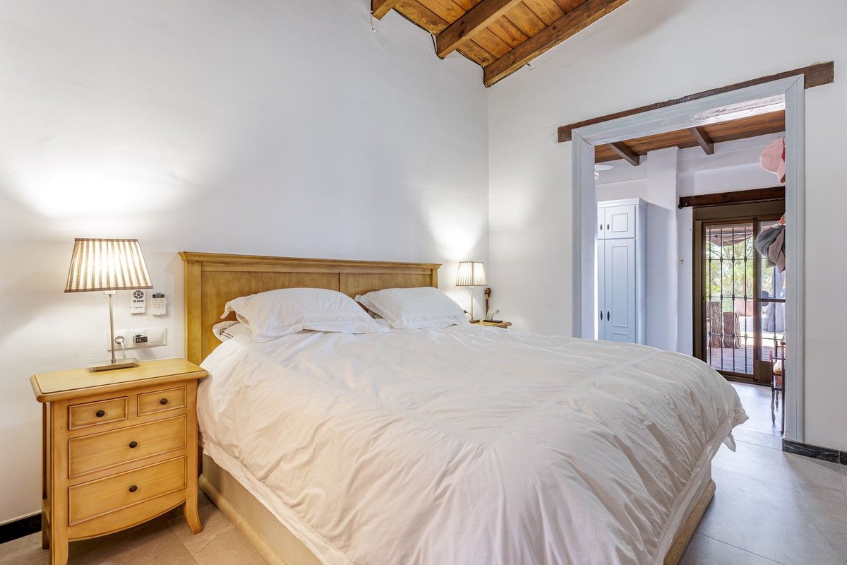 3 Bed Detached Villa in Coín