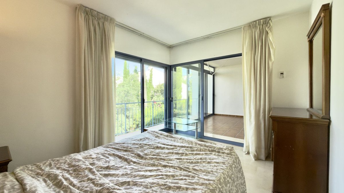 4 Bed Townhouse in Nueva Andalucía