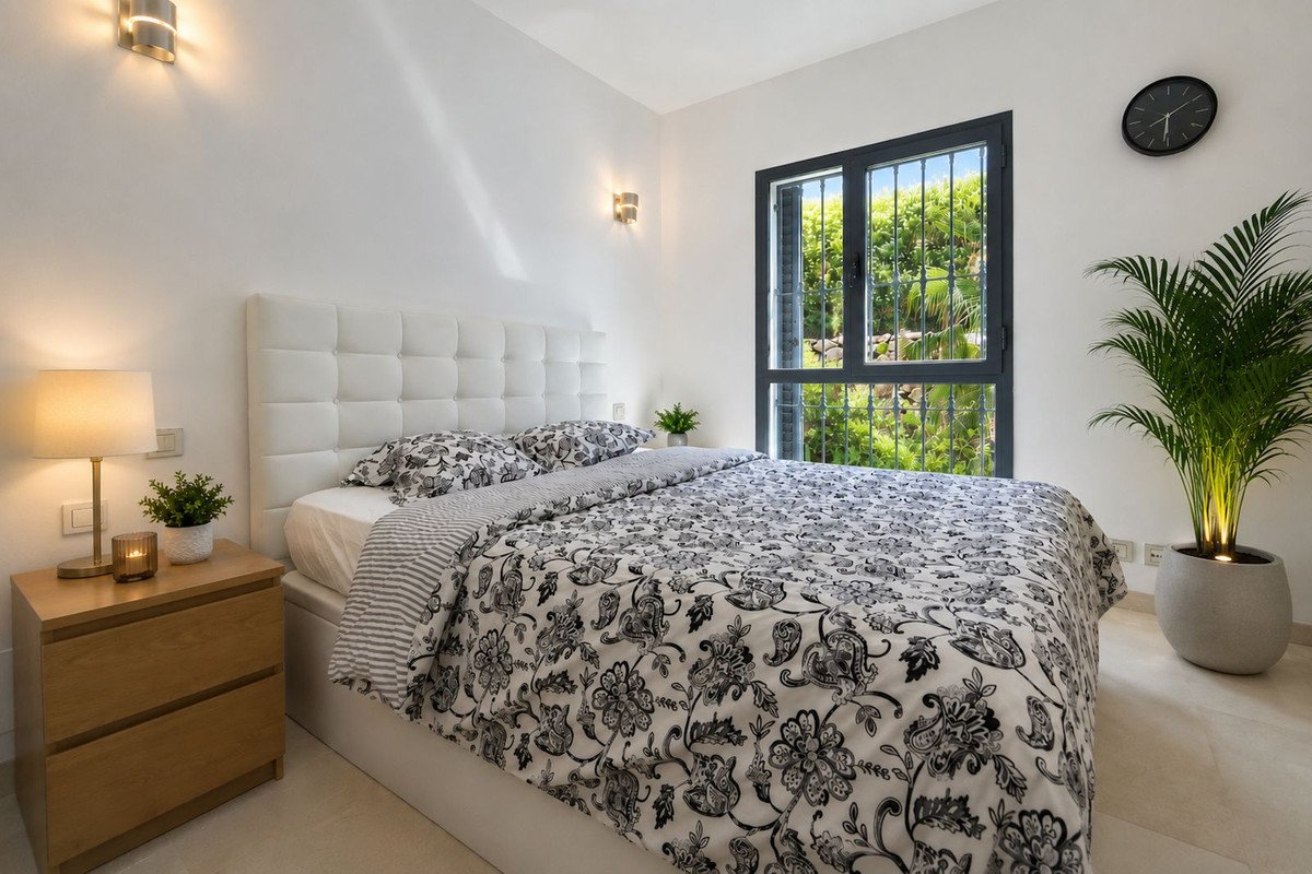 4 Bed Townhouse in Nueva Andalucía