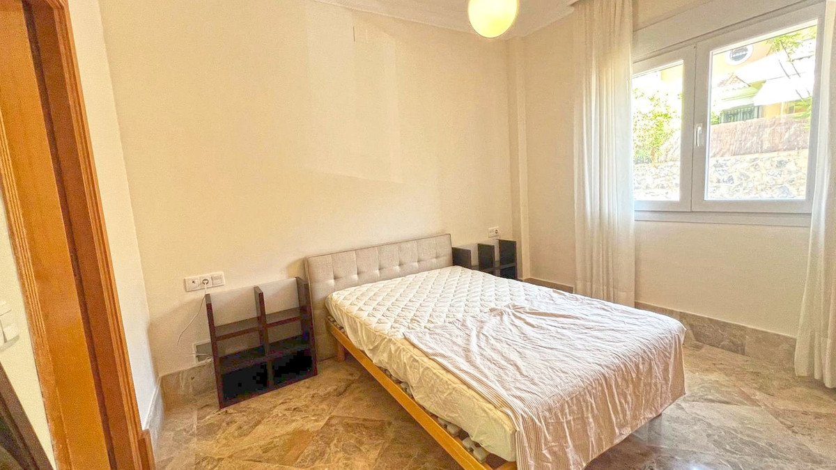 3 Bed Semi-Detached House in Marbella