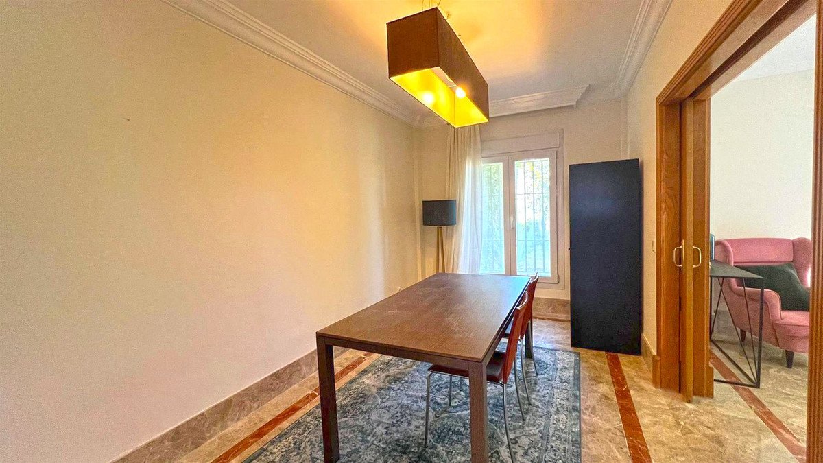 3 Bed Semi-Detached House in Marbella