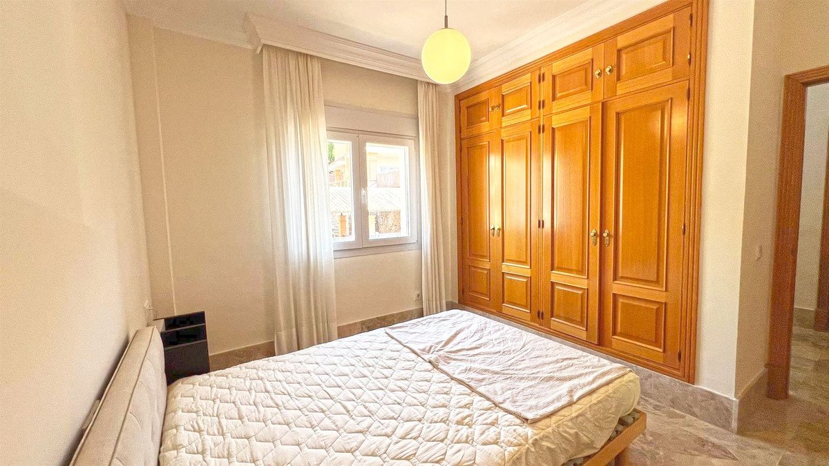3 Bed Semi-Detached House in Marbella