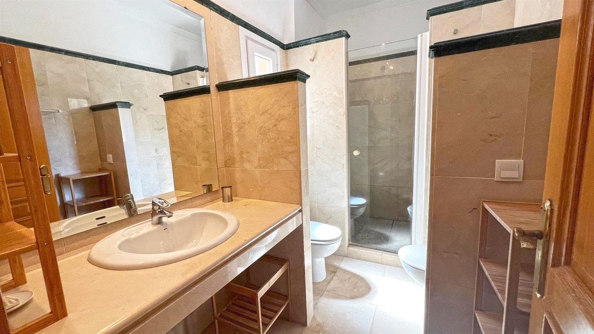 3 Bed Semi-Detached House in Marbella