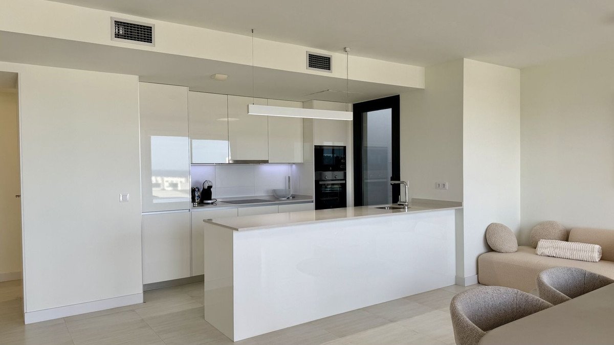 3 Bed Penthouse in Estepona