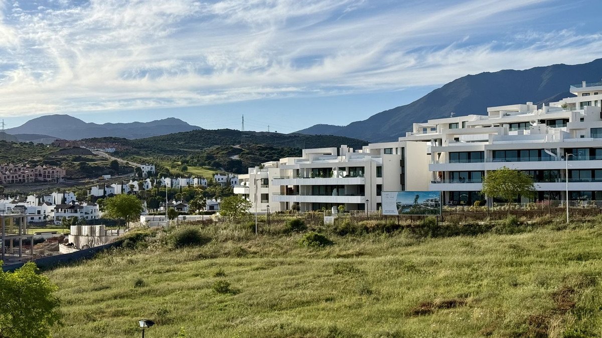 3 Bed Penthouse in Estepona